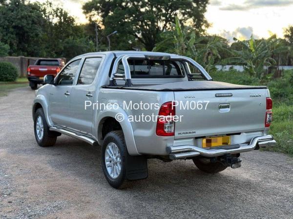 2015 - Toyota  Hilux D4D