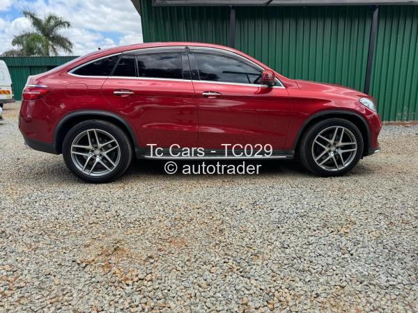 2016 - Mercedes Benz GLE 350