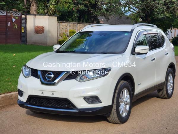 2016 - Nissan  X-Trail
