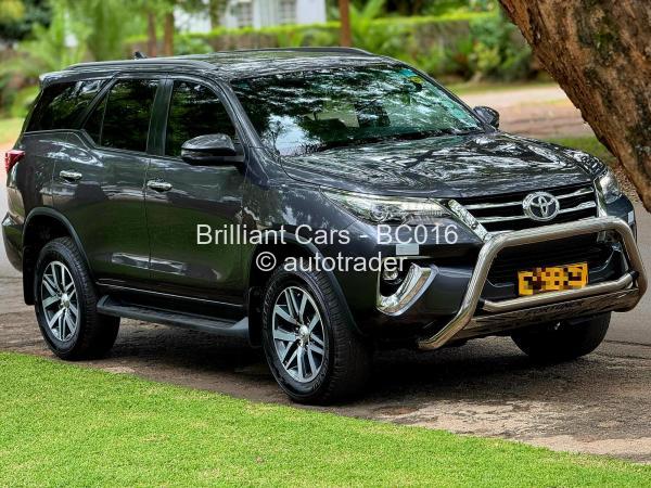 2018 - Toyota Fortuner 2018 - Toyota Fortuner