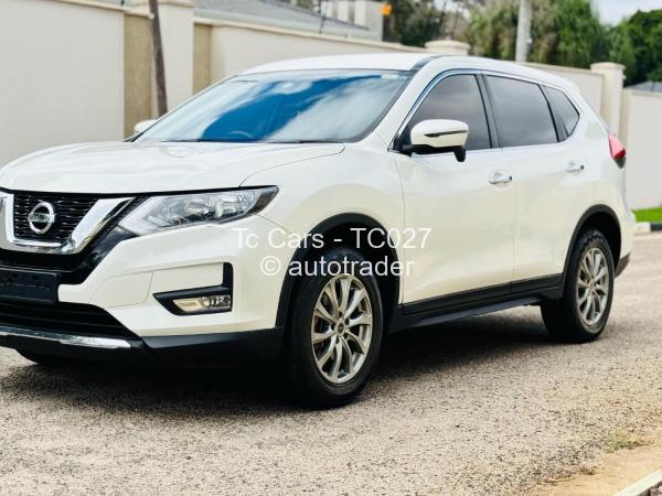 2018 - Nissan  X-Trail