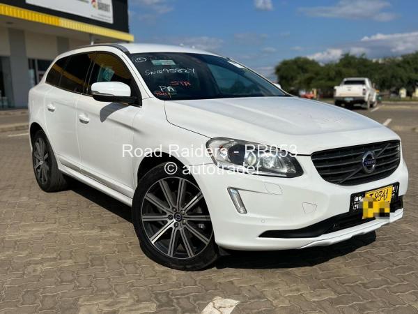 2017 - Volvo  XC60