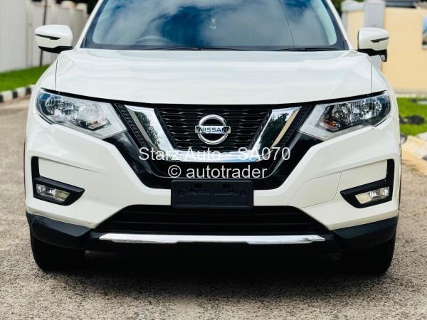 2018 - Nissan  Xtrail