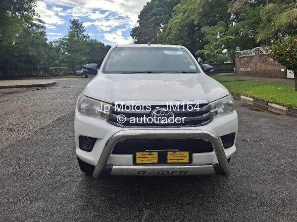 2017 - Toyota HILUX GD6 2017 - Toyota HILUX GD6