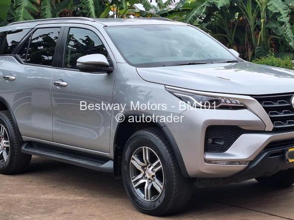 2023 - Toyota  Fortuner