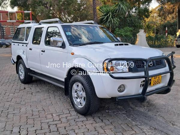 2018 - Nissan  NP300 Hardbody