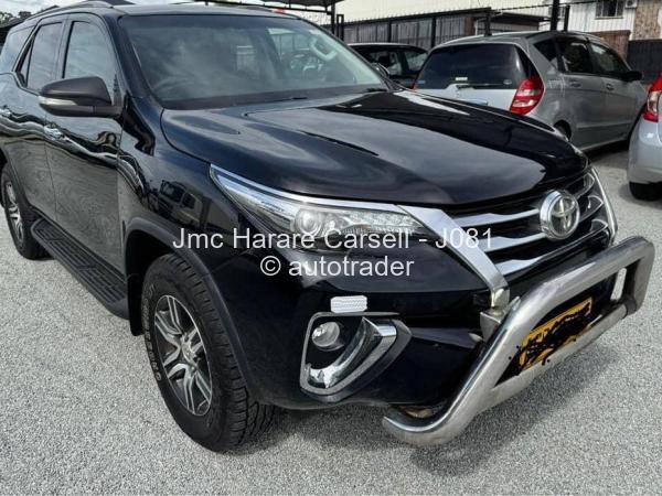 2016 - Toyota  Fortuner