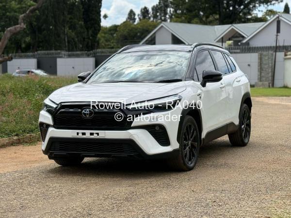 2024 - Toyota  Corolla Cross