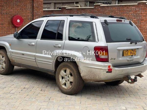 2004 - Jeep  Grand Cherokee