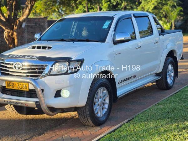 2015 - Toyota  Hilux D4D