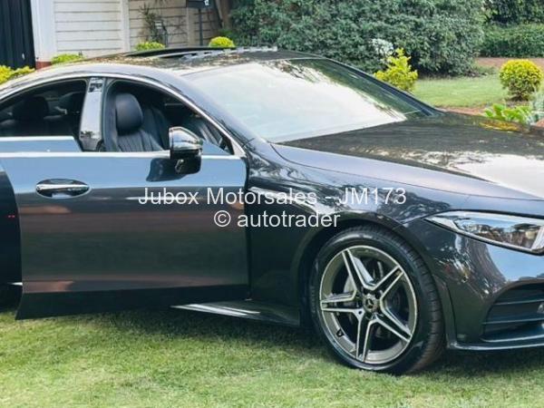 2022 - Mercedes Benz C220