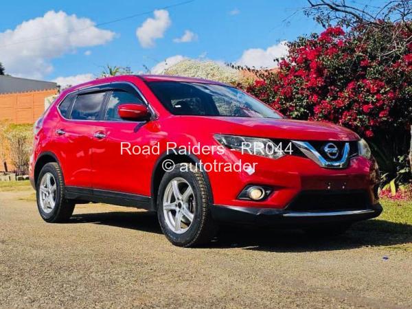 2015 - Nissan X-Trail 2015 - Nissan X-Trail