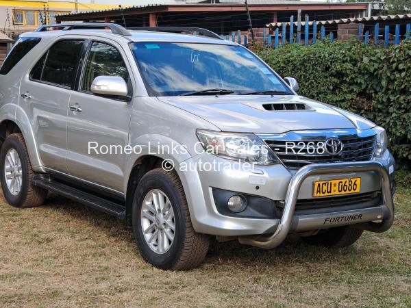 2012 - Toyota Fortuner 2012 - Toyota Fortuner