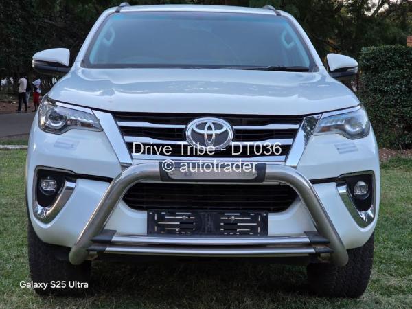 2018 - Toyota  Fortuner