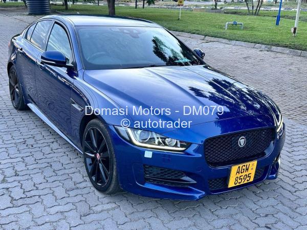 2016 - Jaguar XE