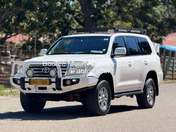 2008 - Toyota  Landcruiser 200 VX
