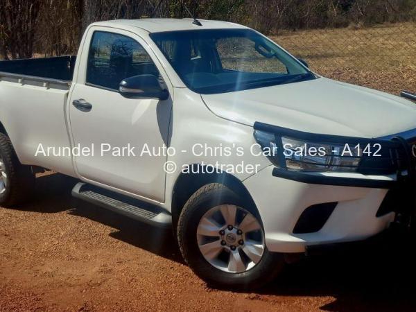 2017 - Toyota  Hilux