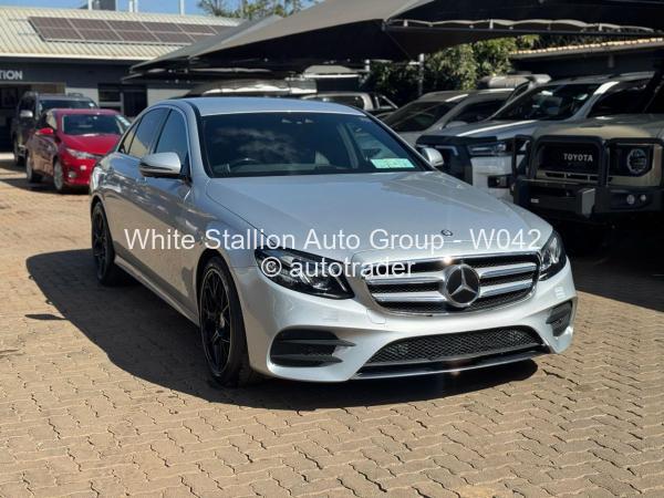 2016 - Mercedes Benz E220