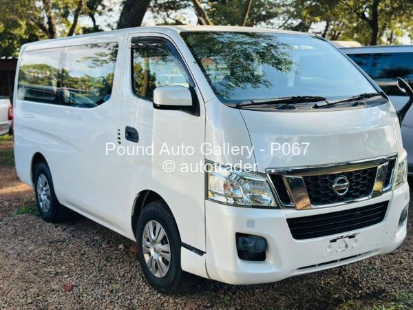 2016 - Nissan  NV350