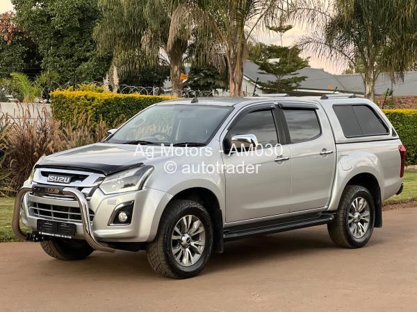 2017 - Isuzu  Dteq