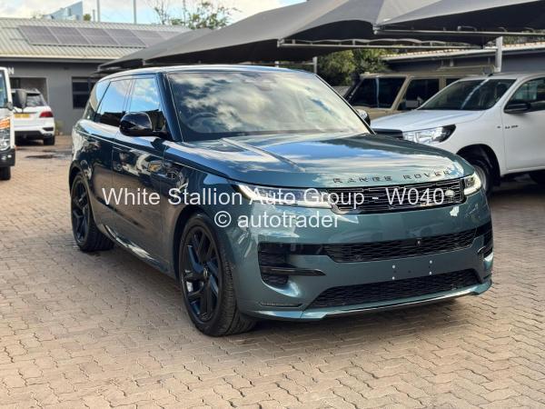 2024 - Land-Rover  Range Rover