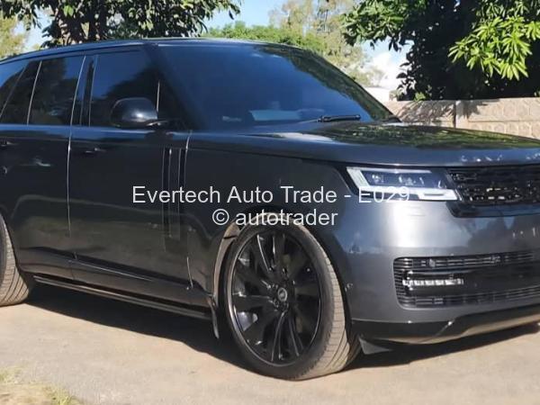 2023 - Range Rover Vogue