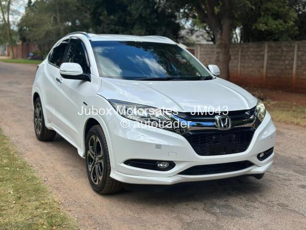 2016 - Honda Vezzel