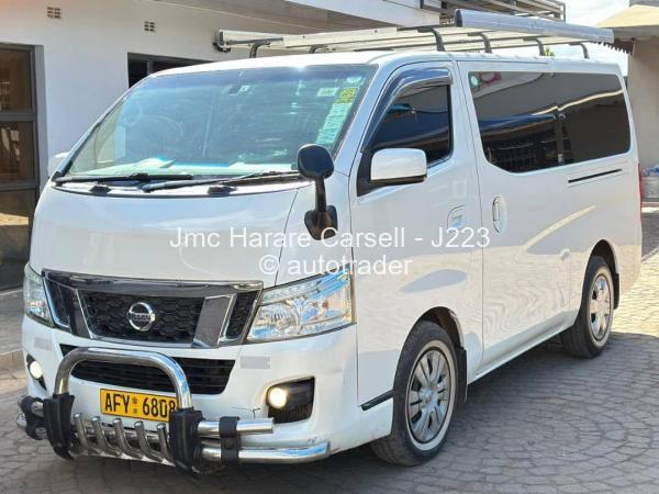 2014 - Nissan  NV350