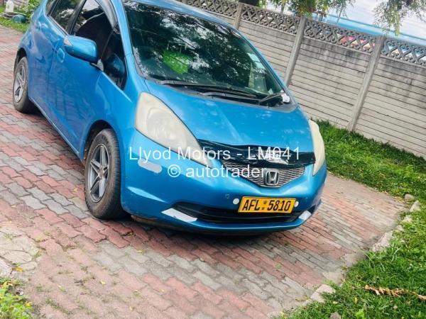 2008 - Honda Fit