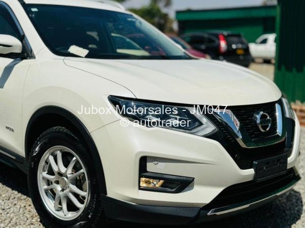 2018 - Nissan X-Trail 2018 - Nissan X-Trail