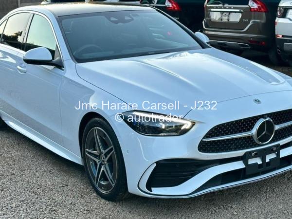 2022 - Mercedes Benz C200