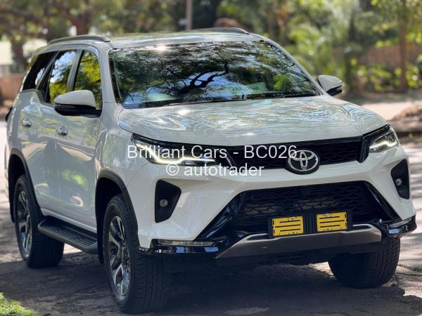 2023 - Toyota Fortuner 2023 - Toyota Fortuner