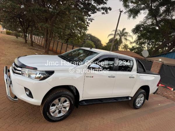 2017 - Toyota HILUX GD6 2017 - Toyota HILUX GD6