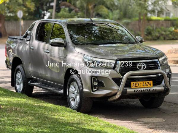 2018 - Toyota Hilux 2018 - Toyota Hilux