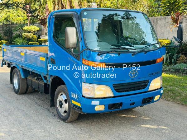 2002 - Toyota ToyoAce 2002 - Toyota ToyoAce