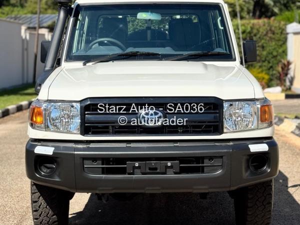2022 - Toyota  Landcruiser 79 D/C