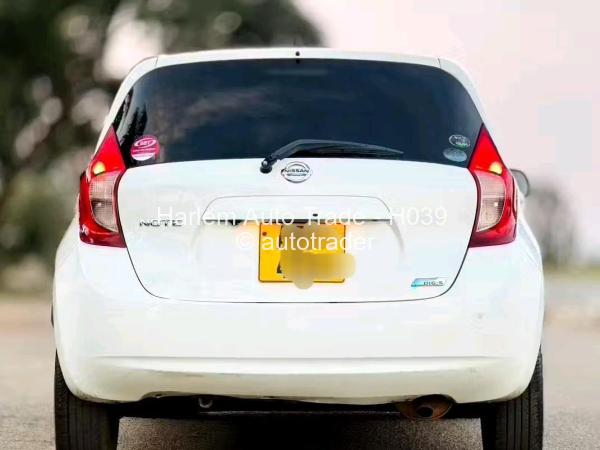 2013 - Nissan  Note
