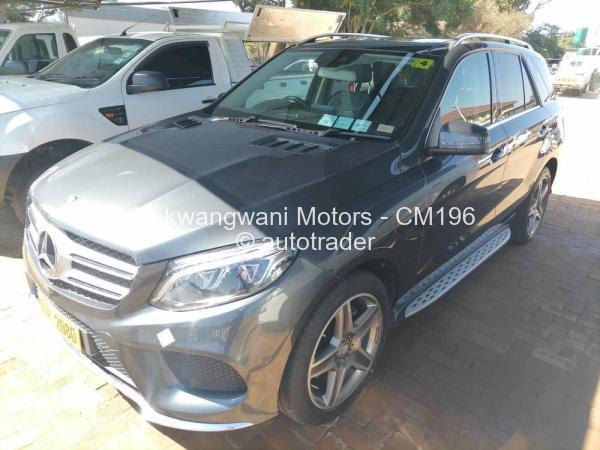 2016 - Mercedes Benz GLE 2016 - Mercedes Benz GLE