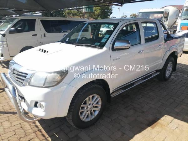 2011 - Toyota Hilux 2011 - Toyota Hilux