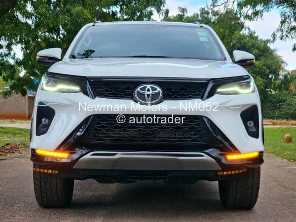 2023 - Toyota  Fortuner