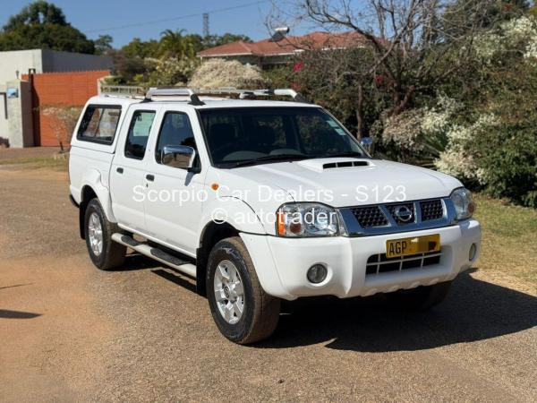 2014 - Nissan  NP300 Hardbody