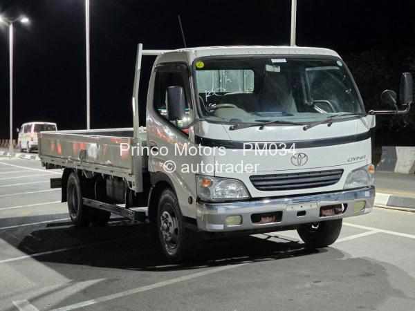 2014 - Toyota  Dyna