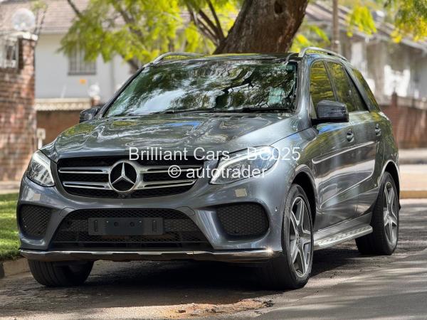 2017 - Mercedes Benz GLE 350