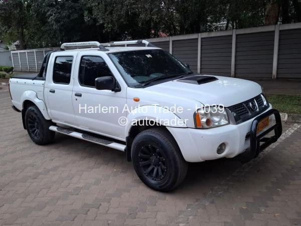 2013 - Nissan  NP300 Hardbody