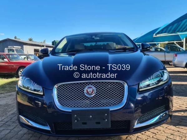 2014 - Jaguar XF