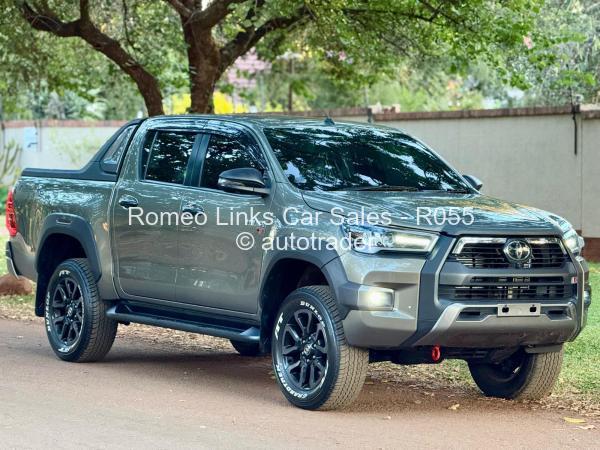 2022 - Toyota  HILUX GD6