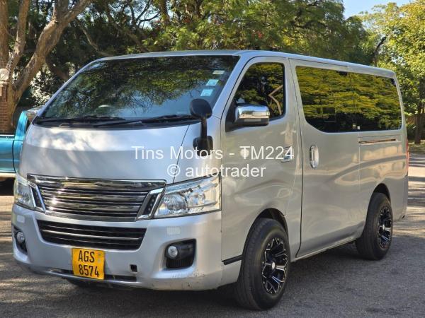 2016 - Nissan  NV350