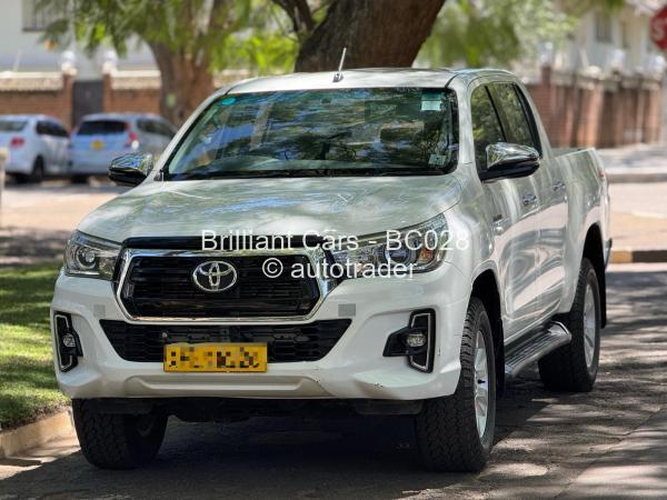 2019 - Toyota  Hilux