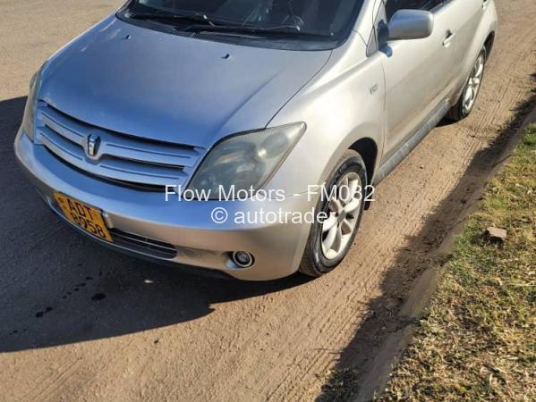 2008 - Toyota  Ist
