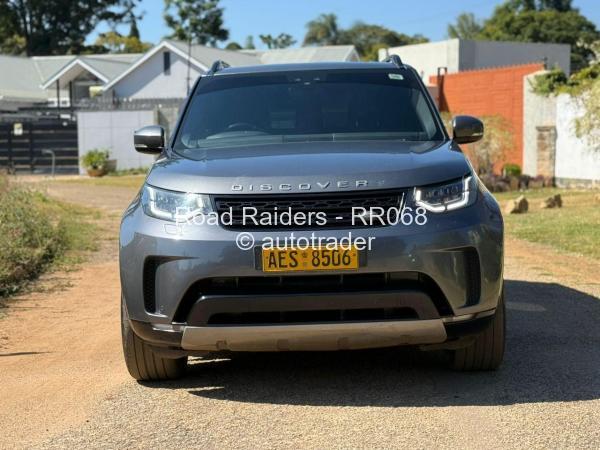 2017 - Land-Rover  Discovery Sport